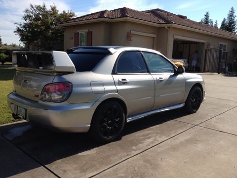 2006 subaru impreza wrx sti sedan 4-door 2.5l