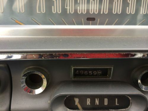 1960 Ford Fairlane 500 2 Door Club Coupe 4.8L V-8, image 4