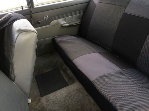 1960 Ford Fairlane 500 2 Door Club Coupe 4.8L V-8, image 23