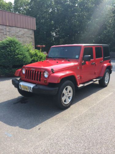 2011 jeep wrangler unlimited sahara sport utility 4-door 3.8l