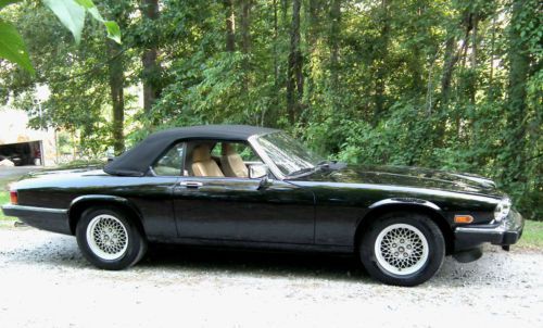 1990 jaguar xjs conv; fresh out of a dozen years in covered, dry storage.