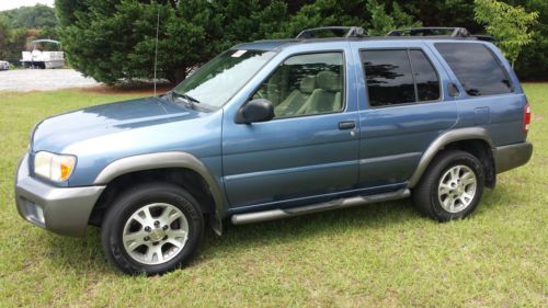 No reserve 2wd nissan pathfinder fly in and drive it home nice vehicle cold ac