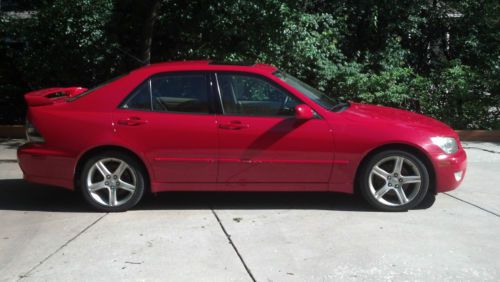 2002 lexus is300 base sedan 4-door 3.0l is 300