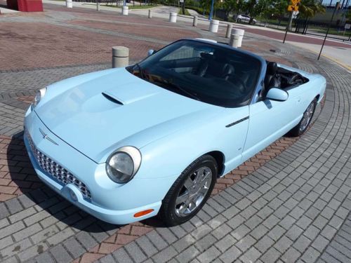 Exceptional 2003 thunderbird premium with hard top, florida car, 26k miles