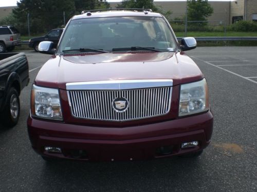 2005 cadillac escalade awd red  leather  v8 chrome -  no reserve