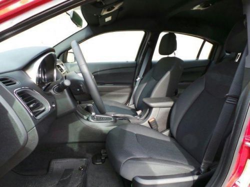 2013 chrysler 200 touring
