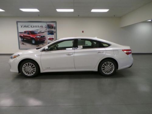 2014 toyota avalon hybrid limited