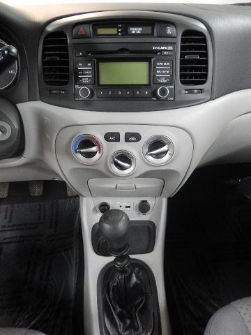 2010 Hyundai Accent 2DCP, US $6,994.00, image 4