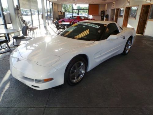 2003 chevrolet corvette base