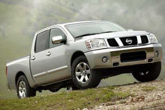 2004 nissan titan crew cab