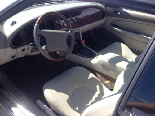 1997 Jaguar XK8, US $15,900.00, image 3