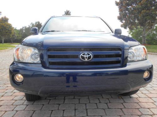 2007 toyota highlander with seat