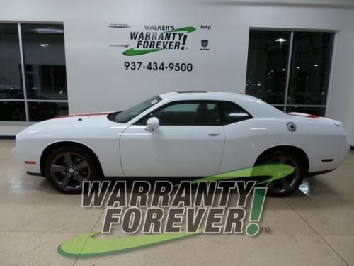 2014 dodge challenger sxt