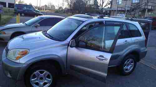 2004 Toyota Rav4, image 3