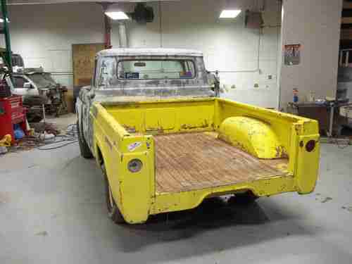 1958 Ford F-100 Short Wide Bed~9