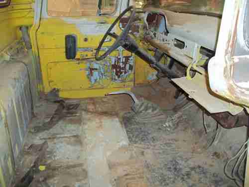 1958 Ford F-100 Short Wide Bed~9