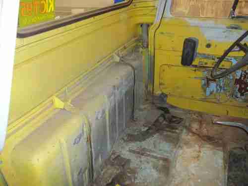 1958 Ford F-100 Short Wide Bed~9