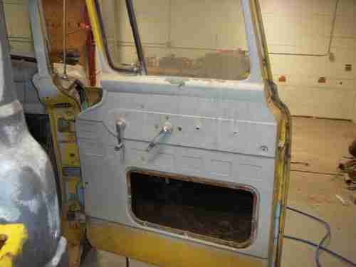 1958 Ford F-100 Short Wide Bed~9