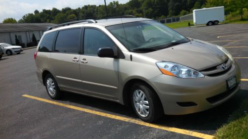 2007 toyota sienna ce mini cargo van 5-door 3.5l