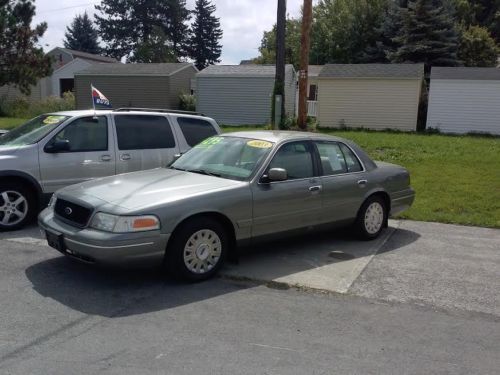 2003 ford crown victoria base sedan 4-door 4.6l