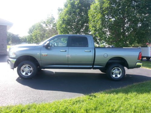 2012 dodge 2500 slt big horn 4x4 diesel custom mags alpine stereo excellant cond