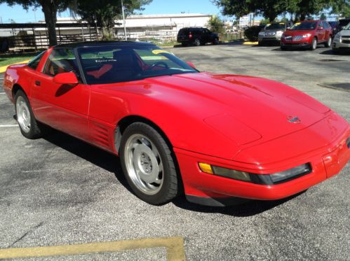 1991 chevrolet corvette hatchback 2-door 5.7l