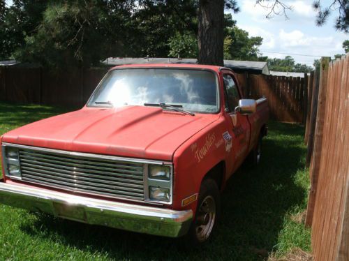 1987 chevy silverado 3/4 ton , 8 foot bed