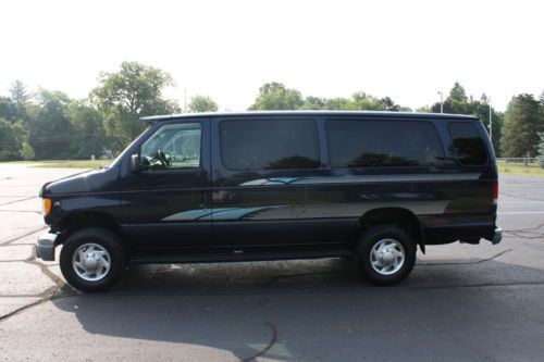 2002 Ford Econoline E-350 Side Entry Access  Wheelchair Accessible Handicap Van, image 6