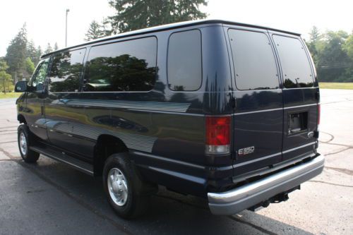 2002 Ford Econoline E-350 Side Entry Access  Wheelchair Accessible Handicap Van, image 7