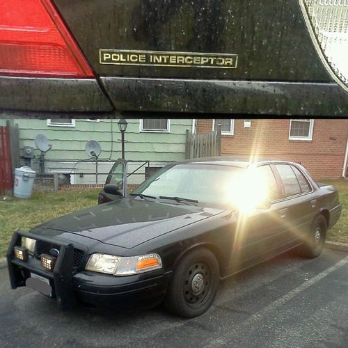 2003 ford crown victoria police interceptor sedan 4-door 4.6l