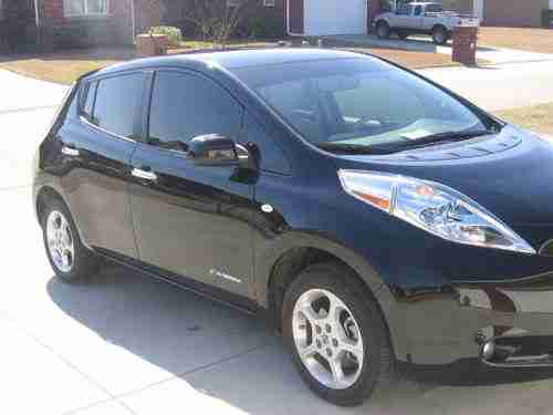 2011 TOTAL ELECTRIC Nissan Leaf, image 4