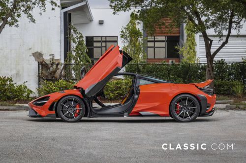2021 McLaren 765LT, US $489,900.00, image 8