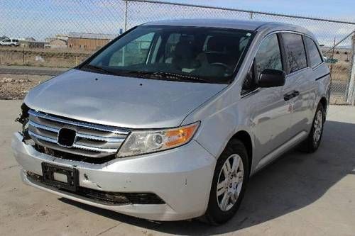 2012 honda odyssey lx damaged rebuilder loaded runs! only 5k miles wont last!!!