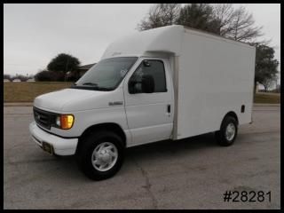 Econoline e350 10' supreme corp cube work van metal shelves - we finance!