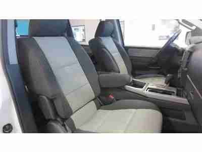 PRO-4X 5.6L CD 4X4 Locking/Limited Slip Differential Tow Hitch Tow Hooks A/C ABS, image 12