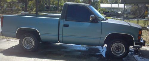 1988 chevrolet c1500 silverado standard cab pickup 2-door 5.7l