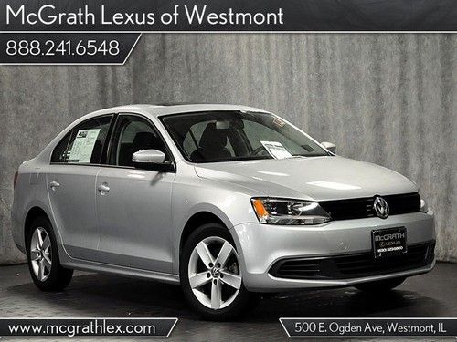 2012 jetta tdi turbo diesel manual transmission heated seats moon like new