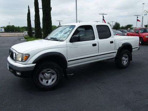 2003 toyota tacoma prerunner super clean, runs great, call sam 832-343-7501