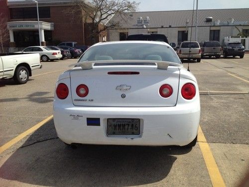 2005 chevrolet cobalt ls coupe 2-door 2.2l