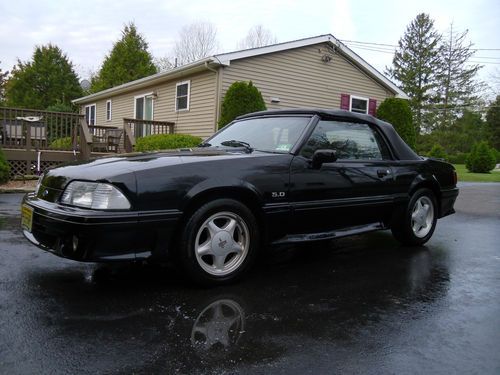 1991 ford mustang gt convertible 2-door 5.0l triple black