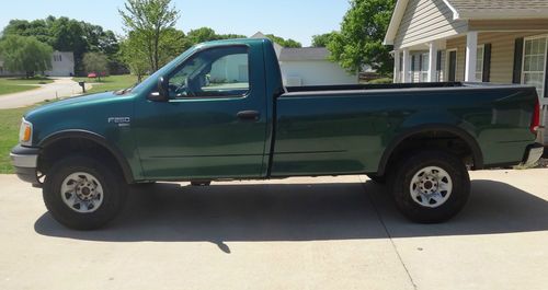 Must see! great work truck! 1999 ford f250 5.4l v8 a/t cold a/c reg cab