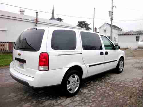 2008 Chevrolet Uplander Base Mini Cargo Van 4-Door 3.9L, image 6