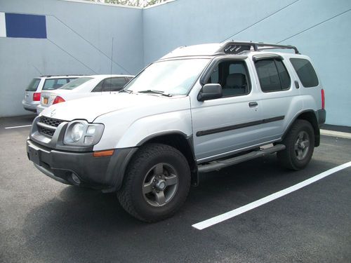 2003 nissan xterra se sport utility 4-door 3.3l