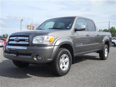We finance! double cab 4x4 sr5 trd off road alloys non smoker carfax certified!