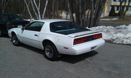 1992 Pontiac Firebird Base Coupe 2-Door 5.0L, US $2,950.00, image 2
