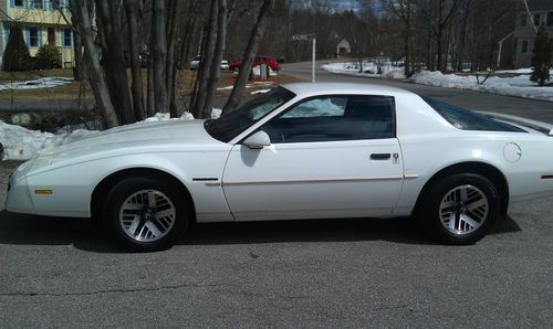 1992 Pontiac Firebird Base Coupe 2-Door 5.0L, US $2,950.00, image 3