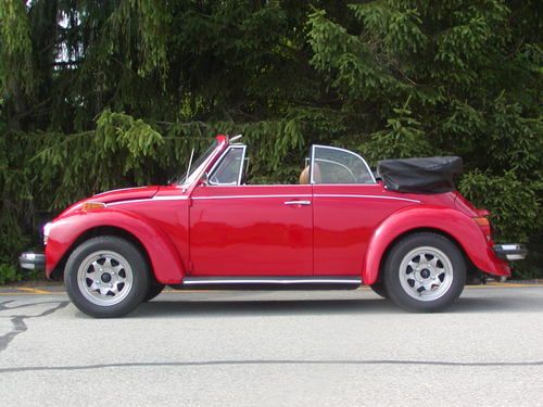 1979 vw super beetle convertibile, low miles. red, lady owned, garaged must see
