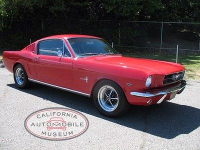 1965 ford mustang fastback 2+2