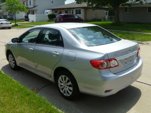 2012 Toyota Corolla LE Sedan 4-Door 1.8L, US $11,900.00, image 4