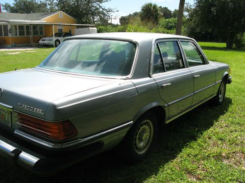 Mercedes All Original 300SD Turbo Diesel, image 2